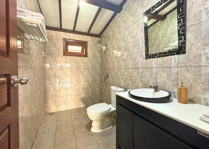 Sukhaloka By Agata - 2br Private Pool *