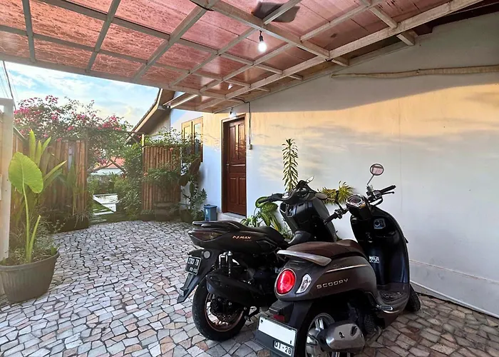 Villa Sukhaloka By Agata - 2br Private Pool Canggu